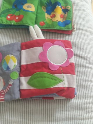 Libro de tela para bebés