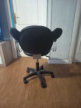 Silla juvenil Pucca