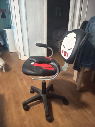 Silla juvenil Pucca