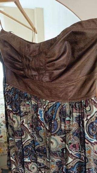 Vestido palabra de honor estampado