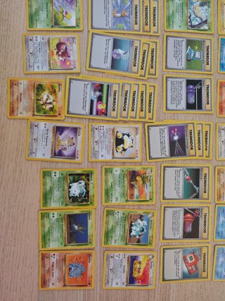 Lote 79 cartas Pokémon Portugués português
