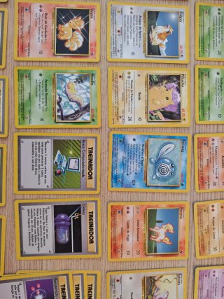 Lote 79 cartas Pokémon Portugués português