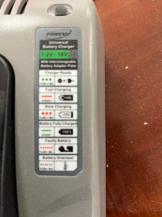 Cargador PartaPower y 2 Baterías