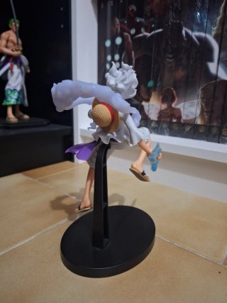 Figura Luffy Gear 5