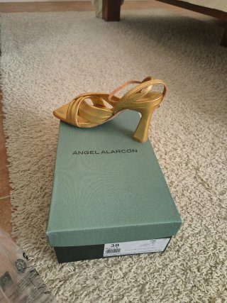 Zapatos Angel Alarcón Piel Talla 38 Dorados