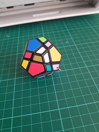 Llavero cubo Rubik
