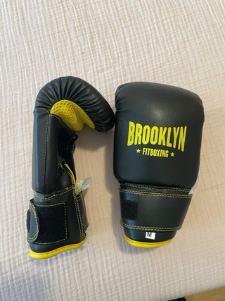 Pack Guantes Brooklyn Fitboxing + Vendas + Bolsa
