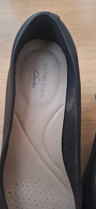 Zapatos de salón Clarks piel negros talla 38