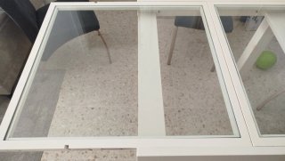 Mesa Comedor Cristal y Madera Blanca