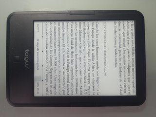 Ereader Tagus Iris Nero + Msd 32 GB + custodia rossa
