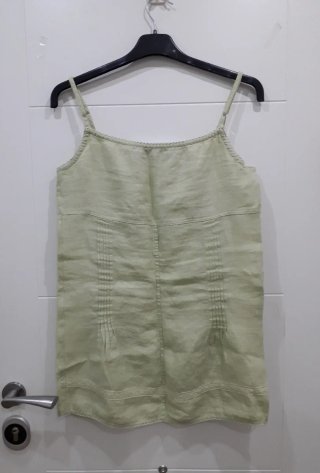 Blusa tirantes verde menta talla M/L.