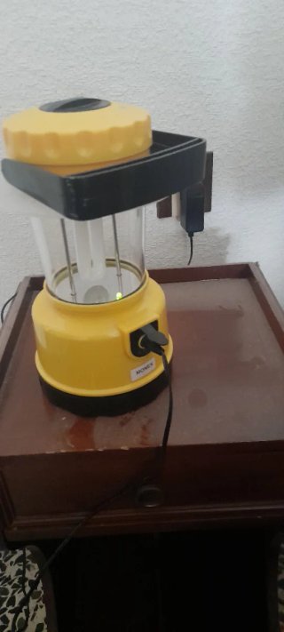 Lámpara Camping Amarilla