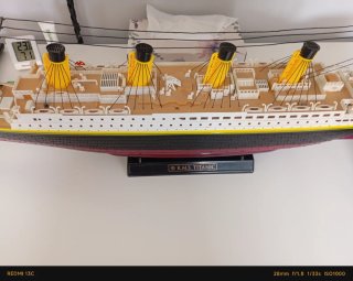 Barco Radio Control Titanic 1/325