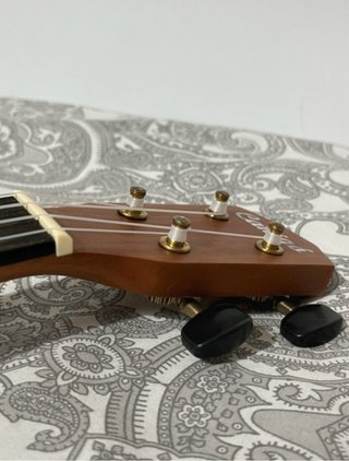 Ukelele Marrón Canigó