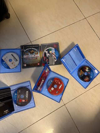 PS4 Juegos: Escape, NBA 2K14, Uncharted, Resident