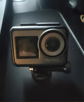Cámara Deportiva Akaso Brave 7 4K