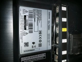 Samsung TV 32 Full HD Smart TV Serie M5500