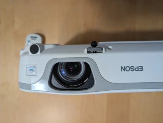 Proyector Epson EB-X11 2600 lúmenes