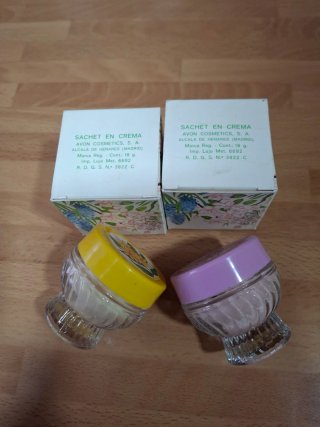 Avon Vintage - Crema Sachet Jasmin y Lavanda