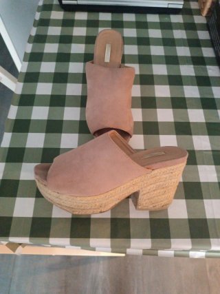 Zuecos beige/rosa