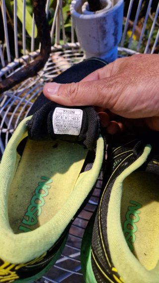 Asics Noosa Uomo Taglia 43.5