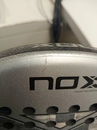 Pala pádel Nox AT10 Genius 18K 2024