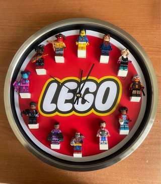 Orologio da parete LEGO per Minifigure