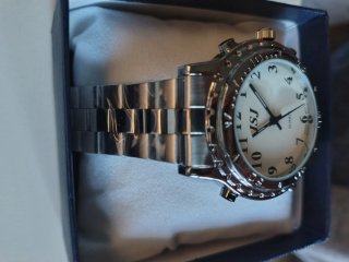 Reloj JSJ audible