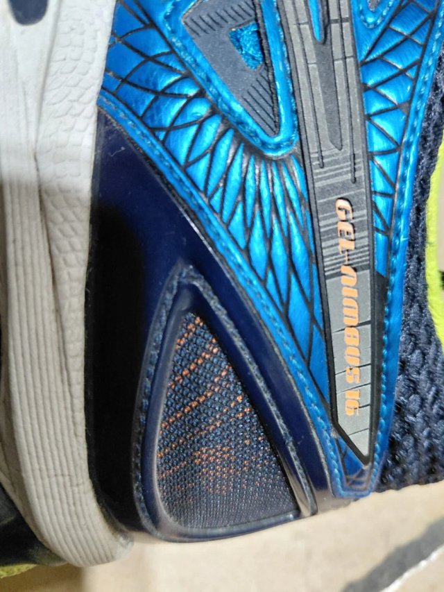 Asics Nimbus 16 Scarpe da Corsa Blu/Verde