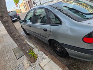 Renault Laguna 1998
