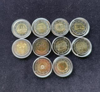 Letonia Colección 10 Monedas 2€ Conmemorativas UNC