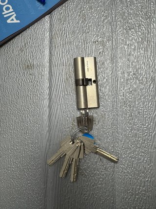 Bombín de seguridad con 5 llaves