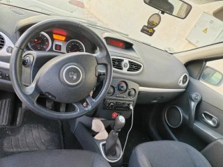 Renault Clio 2006
