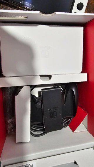 Nintendo Switch OLED + Accesorios