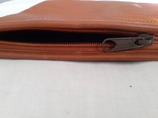 Coppia di Pochette artigianali vera pelle donna