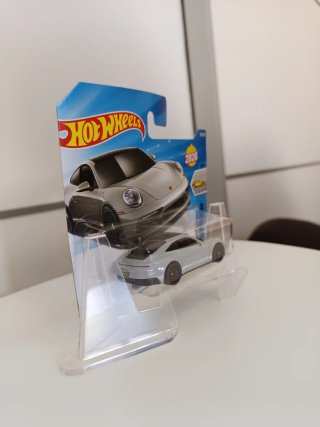 Hot Wheels Porsche 911 Carrera T Gris
