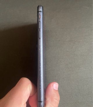 iPhone 11 Negro roto