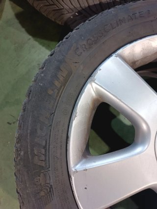 Llantas 16 Grupo VAG Michelin