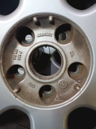 Llantas 16 Grupo VAG Michelin