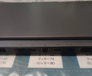 Lenovo LOQ 15IRX10 Notebook - Muito Bom Estado