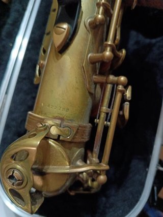 Saxofón alto Selmer Super Action II