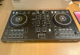 Controladora DJ Pioneer DDJ-400