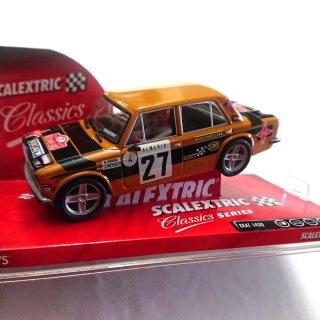 Scalextric Classics SEAT 1430 Coche Slot NUEVO