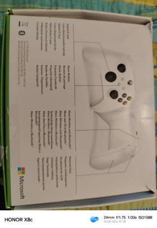 Mando Xbox Robot White