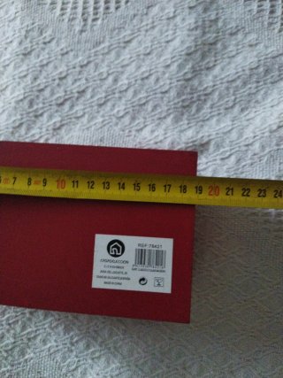 Caja decorativa de madera