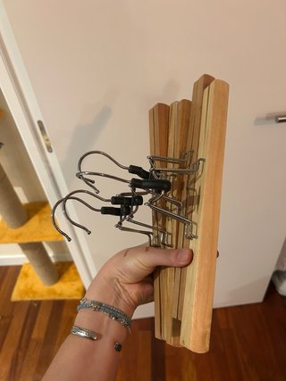 33 Perchas Madera + 4 Pantalón Regalo