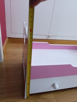 Cuna de madera para muñecos