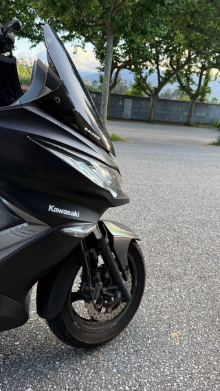 Kawasaki J125 Negra