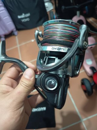Carrete Akami Orión XSC