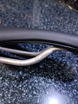 Sillín Selle Italia SLR Boost Superflow Ti316